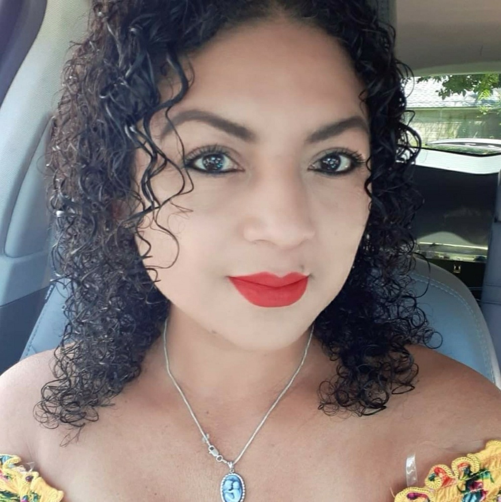 Meet your Posher, Graciela